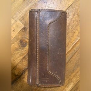 Frye trifold brown leather wallet